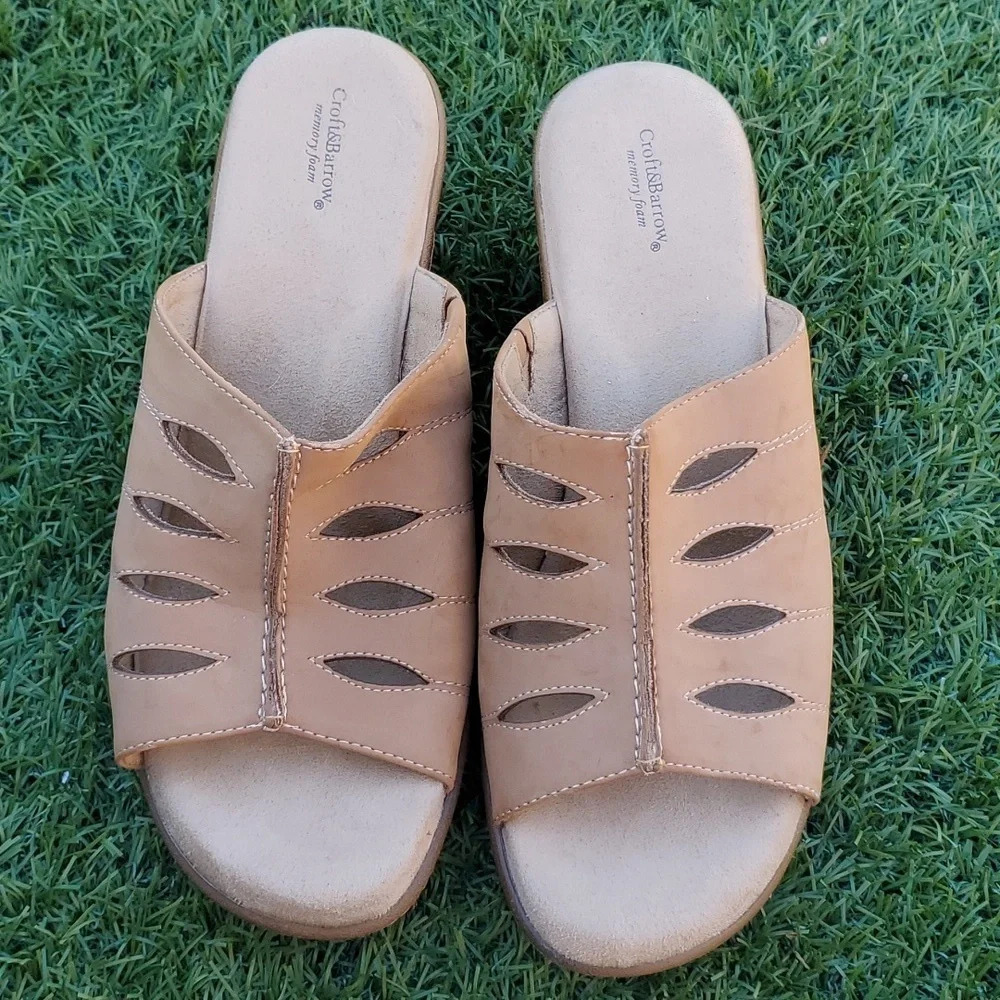 Croft & Barrow Memory Foam Sandals - image 1